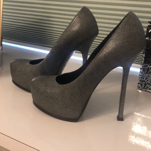 Ysl Tribute in pebble gray - Picture 2 of 6